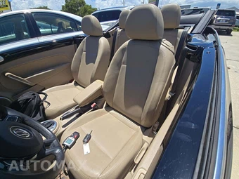 2014 Volkswagen Beetle Convertible 1.8T w/Technology - miniatura 6