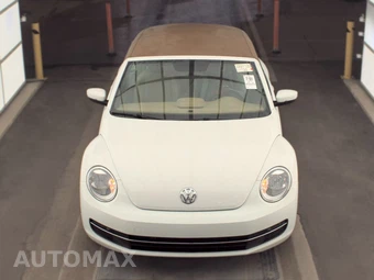 2014 Volkswagen Beetle Convertible TDI w/Sound & Navigation - miniatura 2