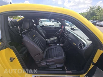 2014 Volkswagen Beetle GSR Hatchback – miniatura 14