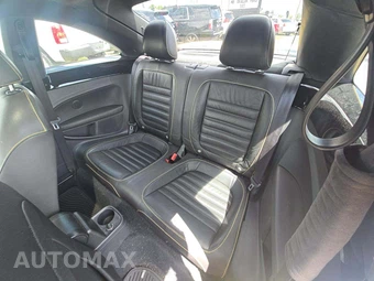 2014 Volkswagen Beetle GSR Hatchback – miniatura 9