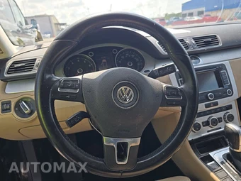 2014 Volkswagen CC Sport - miniatura 10