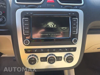 2014 Volkswagen Eos Executive – miniatura 11