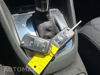 2014 Volkswagen Golf 2.5L - miniatura 5