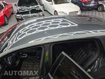 2014 Volkswagen GTI Wolfsburg Edition - miniatura 12