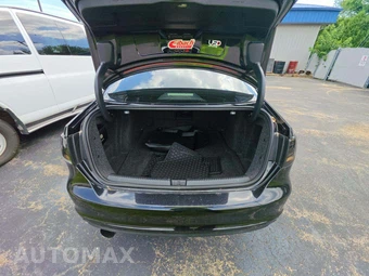 2014 Volkswagen Jetta GLI Edition 30 Sedan w/Navigation - miniatura 14