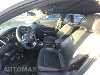 2014 Volkswagen Jetta GLI Edition 30 Sedan w/Navigation - miniatura 7