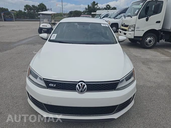 2014 Volkswagen Jetta GLI Sedan - miniatura 2
