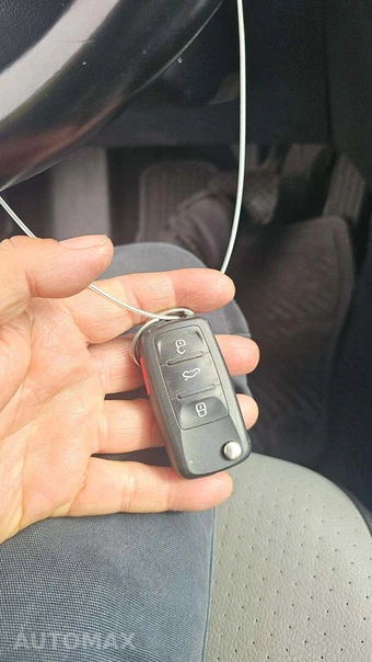 2014 Volkswagen Jetta Hybrid SEL Premium Sedan - miniatura 17