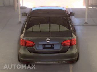 2014 Volkswagen Jetta SE Sedan – miniatura 5