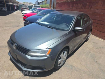 2014 Volkswagen Jetta SE Sedan