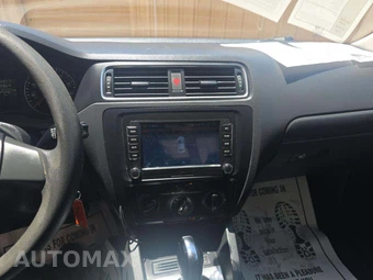 2014 Volkswagen Jetta SE Sedan – miniatura 10