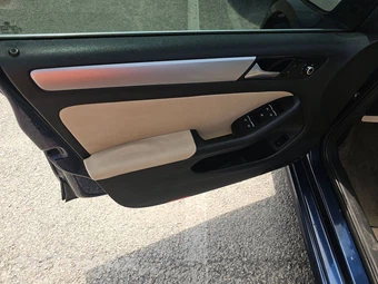 2014 Volkswagen Jetta SE Sedan - miniatura 9
