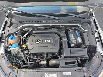 2014 Volkswagen Jetta SE Sedan – miniatura 15
