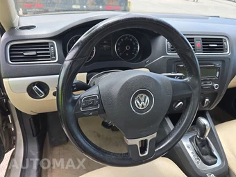 2014 Volkswagen Jetta SE Sedan w/Connectivity - miniatura 10