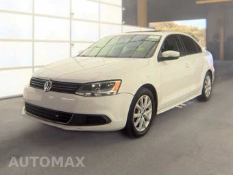 2014 Volkswagen Jetta SE Sedan w/Connectivity & Sunroof