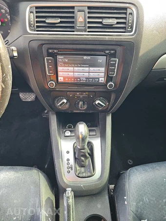 2014 Volkswagen Jetta SE Sedan w/Connectivity & Sunroof - miniatura 11