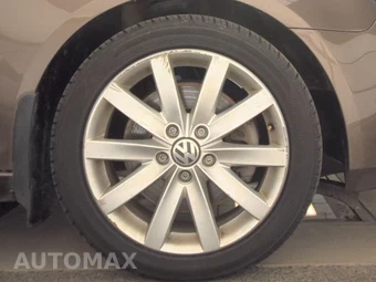 2014 Volkswagen Jetta SportWagen 2.0L TDI Wagon w/Sunroof & Navigation - miniatura 10
