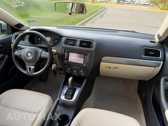 2014 Volkswagen Jetta TDI Sedan w/Premium - miniatura 17