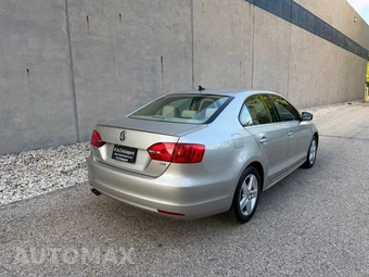 2014 Volkswagen Jetta TDI Sedan w/Premium - miniatura 8