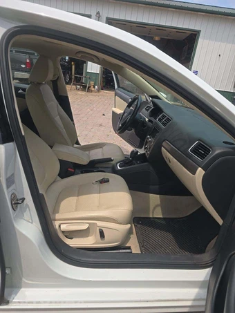 2014 Volkswagen Jetta TDI Sedan w/Premium & Navigation – miniatura 15