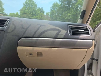 2014 Volkswagen Jetta TDI Sedan w/Premium & Navigation – miniatura 16
