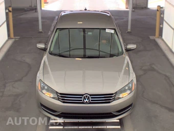 2014 Volkswagen Passat 1.8T S – miniatura 2