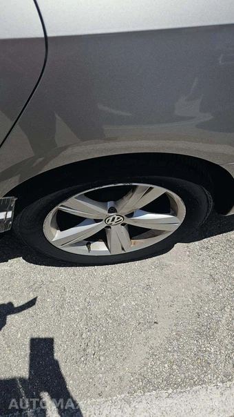 2014 Volkswagen Passat 1.8T S – miniatura 23