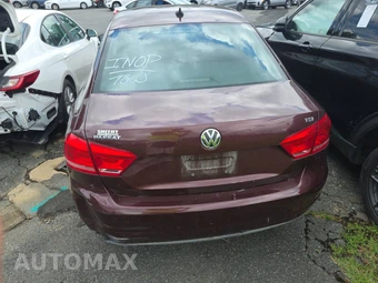 2014 Volkswagen Passat 1.8T S – miniatura 5