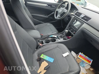 2014 Volkswagen Passat 1.8T S – miniatura 8