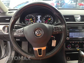 2014 Volkswagen Passat 1.8T SE w/Sunroof - miniatura 10