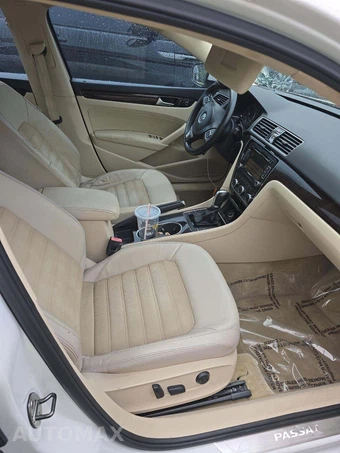 2014 Volkswagen Passat 1.8T SEL Premium - miniatura 18