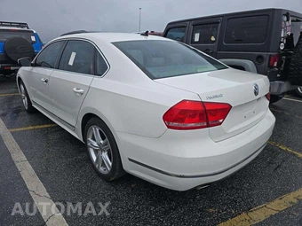 2014 Volkswagen Passat 1.8T SEL Premium - miniatura 2