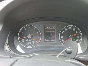 2014 Volkswagen Passat 1.8T SEL Premium - miniatura 9