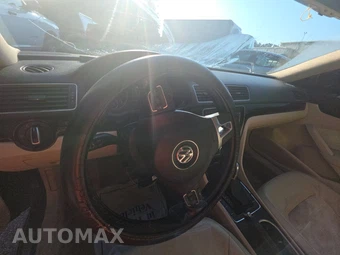 2014 Volkswagen Passat 1.8T SEL Premium – miniatura 11