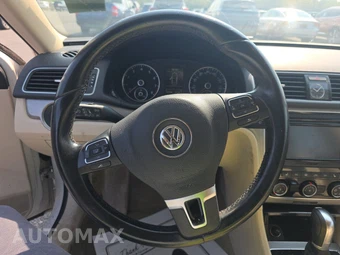 2014 Volkswagen Passat Comfortline - miniatura 10
