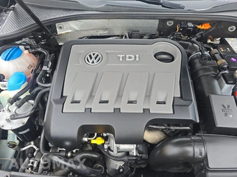 2014 Volkswagen Passat TDI SE w/Sunroof & Navigation - miniatura 15