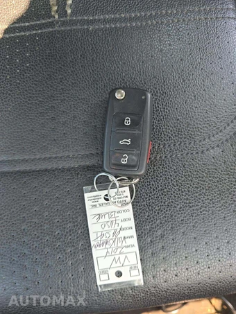 2014 Volkswagen Passat TDI SE w/Sunroof & Navigation - miniatura 8