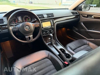 2014 Volkswagen Passat TDI SEL Premium - miniatura 19