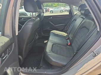 2014 Volkswagen Passat TDI SEL Premium – miniatura 13