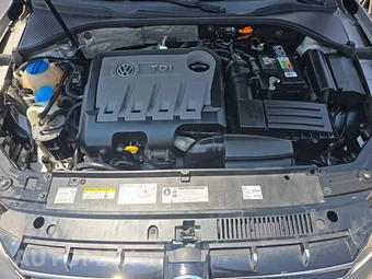 2014 Volkswagen Passat TDI SEL Premium – miniatura 15