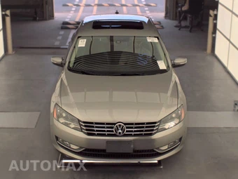 2014 Volkswagen Passat TDI SEL Premium – miniatura 2