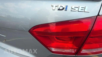 2014 Volkswagen Passat TDI SEL Premium – miniatura 21