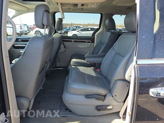 2014 Volkswagen Routan SEL Premium 121.2" WB - miniatura 13