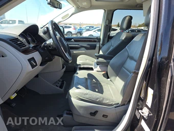 2014 Volkswagen Routan SEL Premium 121.2" WB - miniatura 7