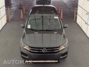 2014 Volkswagen Tiguan S – miniatura 2