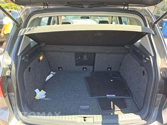 2014 Volkswagen Tiguan S – miniatura 14