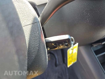 2014 Volkswagen Tiguan S – miniatura 8