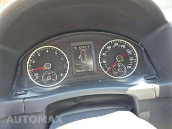 2014 Volkswagen Tiguan S – miniatura 9