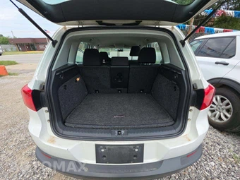 2014 Volkswagen Tiguan S - miniatura 14