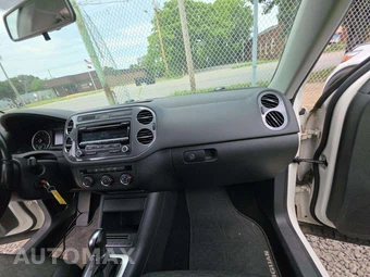 2014 Volkswagen Tiguan S - miniatura 19